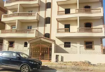 Apartments For sale - 3 rooms - floor 1