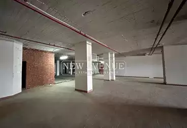 Showroom For rent