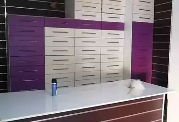 صيدليات للإيجار