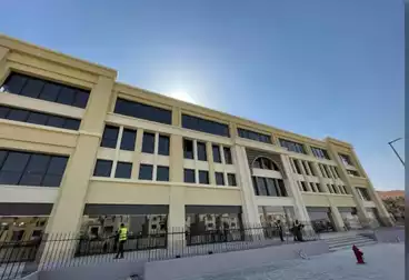 Administrative For rent - 5 rooms - floor 2