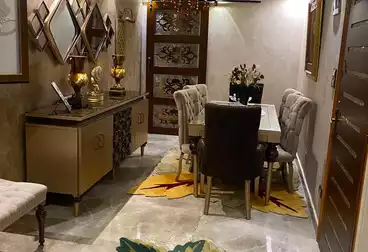 Furnished Apartment For sale - 3 rooms - floor 10