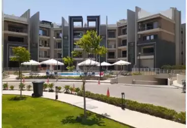 Apartment with Garden For sale - 3 rooms - floor 0