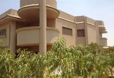 Separate Villa For sale - 5 rooms