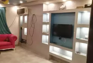Furnished Apartment For sale - 3 rooms - floor 1