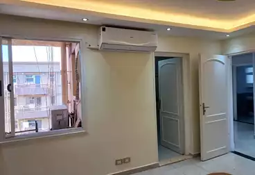 Furnished Apartment For rent - 3 rooms - floor 4