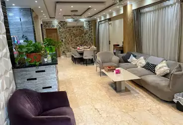 فلل للبيع - 5 غرف