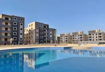 Apartment with Garden For sale - 3 rooms - floor 2