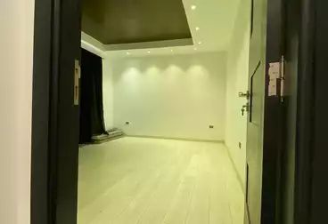 Penthouse For rent - 3 rooms - floor 4