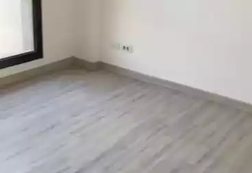 Apartments For sale - 2 rooms - floor 4