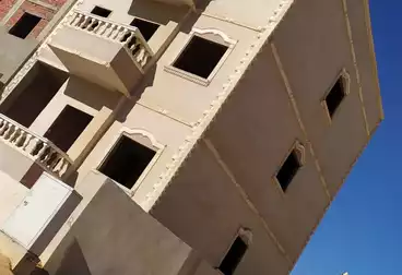 منزل / بيت للبيع - 2 غرف