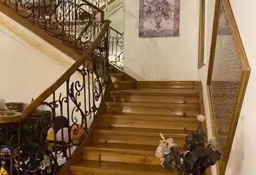 Villas For sale - 5 rooms