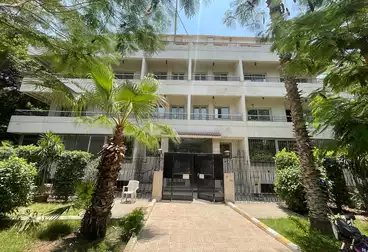 Administrative Building For rent - 15 rooms