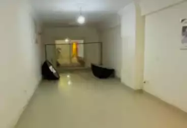 Apartments For sale - 3 rooms - floor 1