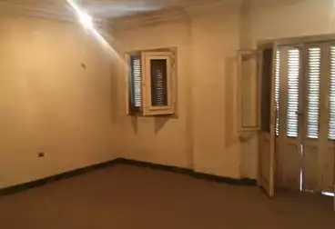 Apartments For sale - 4 rooms - floor 4
