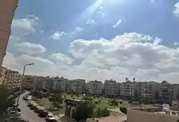 Apartments For sale - 3 rooms - floor 4