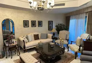 Villas For sale - 8 rooms