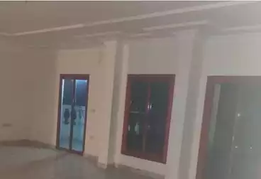 Apartments For rent - 3 rooms - floor 5