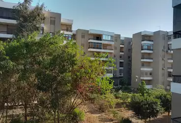Apartments For sale - 2 rooms - floor 2