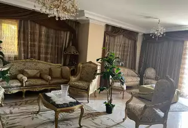 Apartments For sale - 3 rooms - floor 1