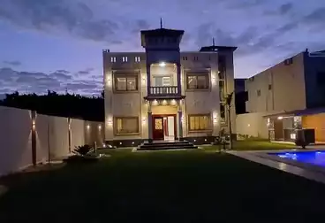 Garden Villa For sale - 5 rooms