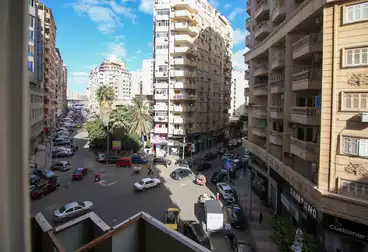 Apartments For rent - 2 rooms - floor 3