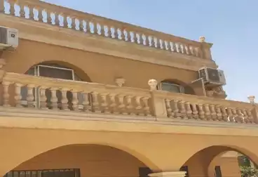Villas For sale - 6 rooms