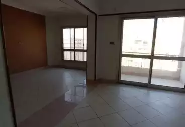 Apartments For rent - 2 rooms - floor 4