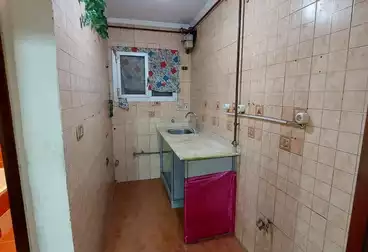 Apartments For sale - 2 rooms - floor 5