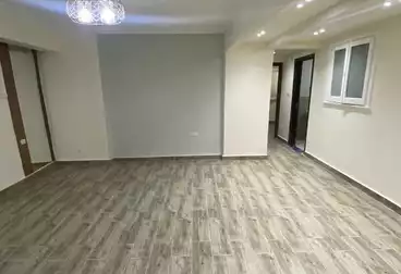 Apartments For sale - 2 rooms - floor 1