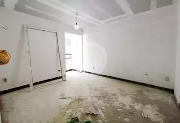 Apartments For sale - 2 rooms - floor 6