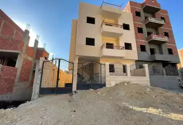 Building For sale - 2 rooms