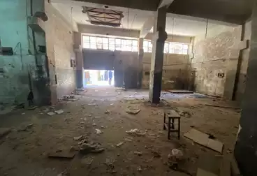 مصنع للبيع