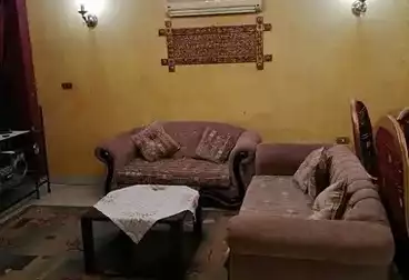 Furnished Apartment For sale - 3 rooms - floor 10