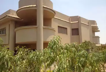 فيلا منفصلة للبيع - 4 غرف