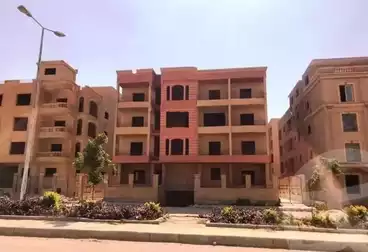 Apartments For sale - 2 rooms - floor 1