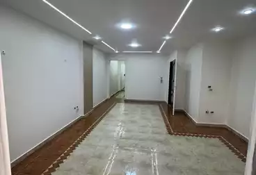 شقق للبيع - 3 غرف - بالدور 10