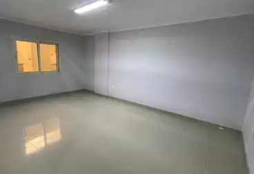 Administrative For rent - 4 rooms - floor 4