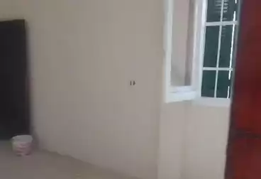 Roof For rent - 3 rooms - floor 5