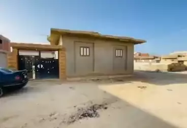 House / Home For sale - 4 rooms