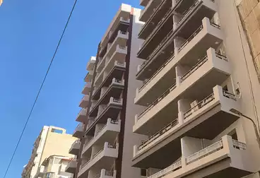 Apartments For sale - 4 rooms - floor 7