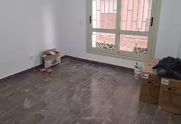 Apartment with Garden For sale - 3 rooms - floor 0