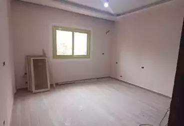 Apartment with Garden For sale - 3 rooms - floor 0