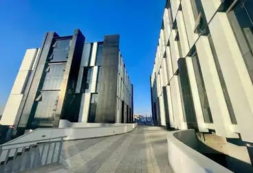 Full Floor Administrative For rent - 5 rooms - floor 1