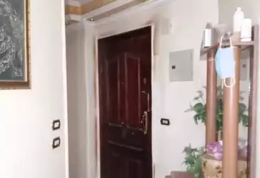Furnished Apartment For rent - 3 rooms - floor 2