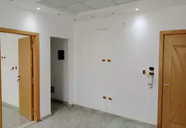 عيادات للإيجار - 2 غرف - بالدور 2