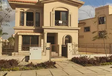 Separate Villa For sale - 6 rooms