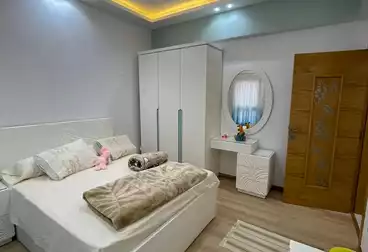 Apartments For sale - 3 rooms - floor 1