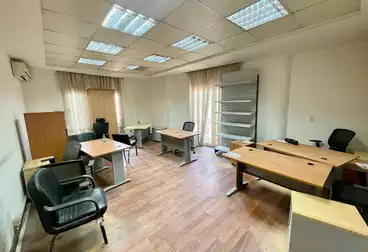 Administrative For rent - 3 rooms - floor 3