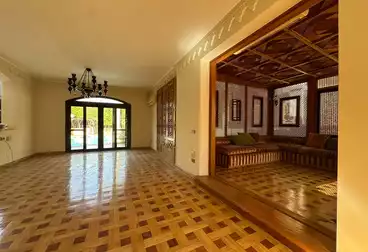 Separate Villa For sale - 7 rooms