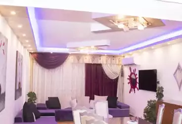 Furnished Apartment For sale - 3 rooms - floor 5